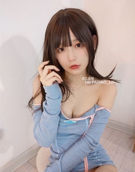 同校生