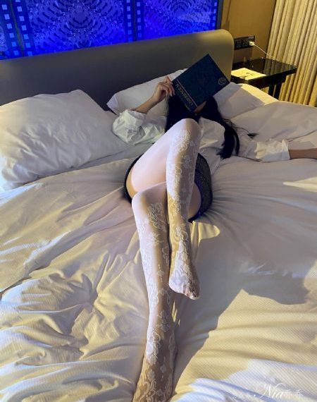 电车魔女在线免费观看