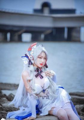 金梅龚玥菲国语