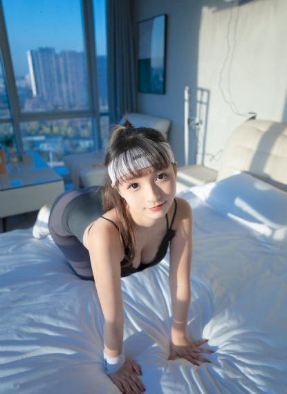 闪耀的他