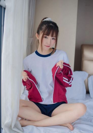 撕开老师的乳罩慢慢揉视频