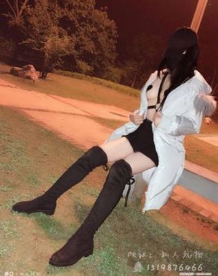 天降女孩子从2楼掉了下来未增减