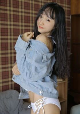 宝石之国第一季免费播放