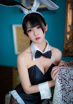 丰满的继母伦理中文字幕